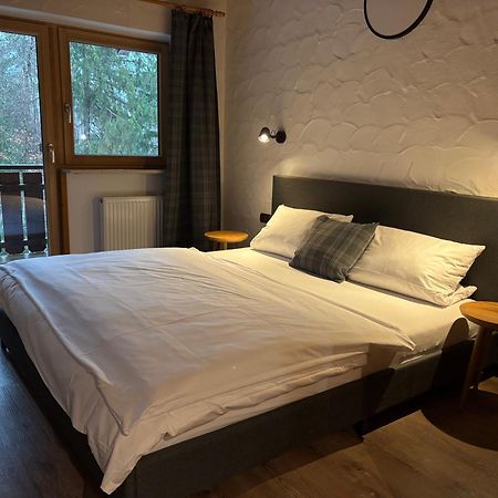 Dreimaederlhaus Am Berg Apartman Pfronten Kültér fotó